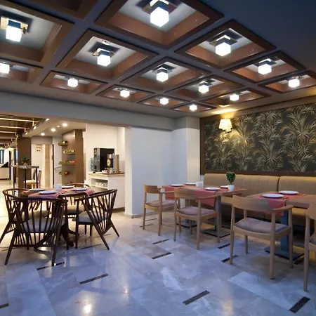Royce 3* Istanbul