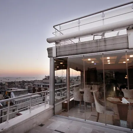 Royce Κωνσταντινούπολη