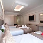Hotell Royce 3*